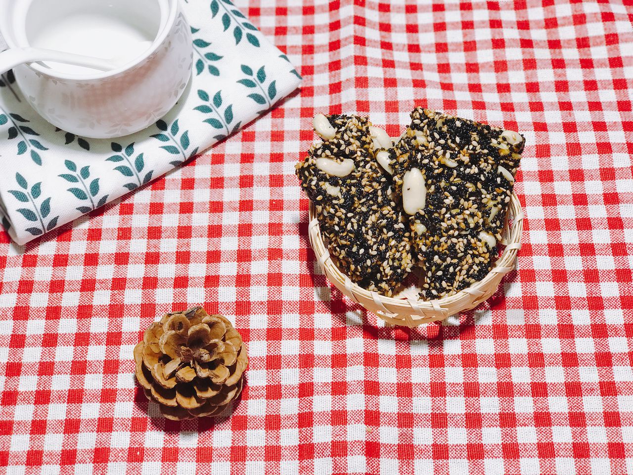想吃黑芝麻花生糖？轻轻松松就能学会