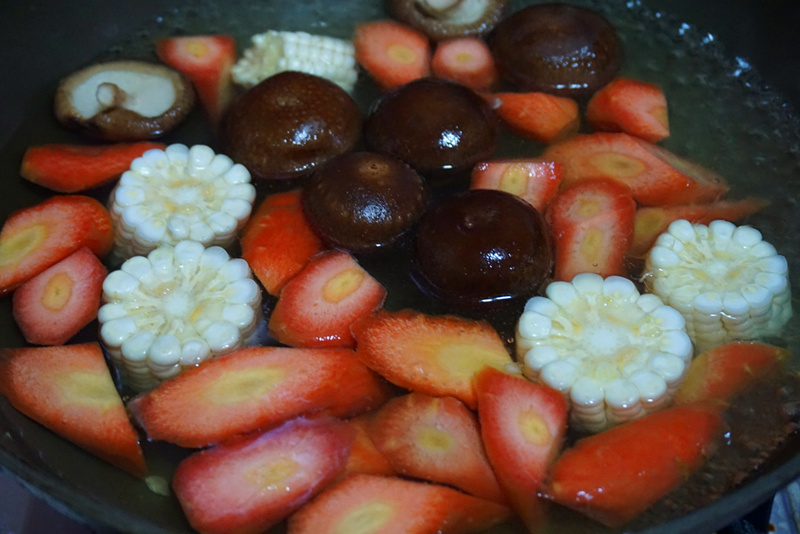 私房排骨汤，每一口都是幸福的滋味！