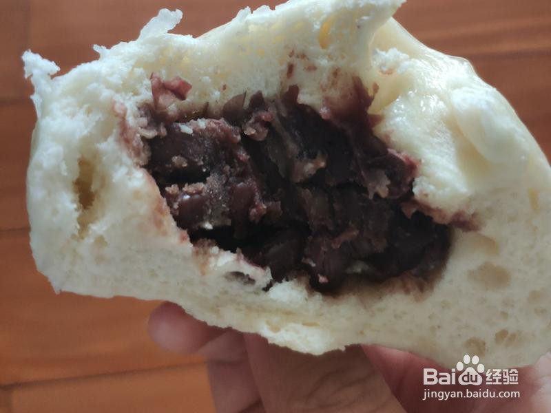 牛奶红豆包的做法