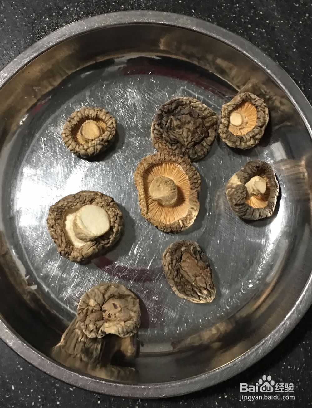 怎样做卤水五花肉？