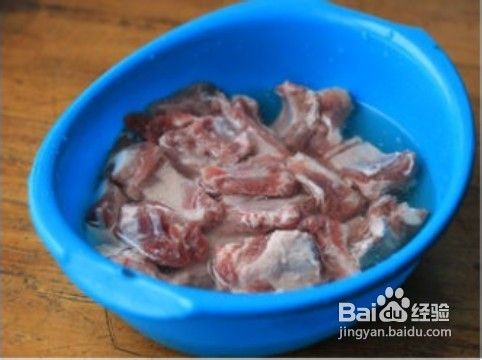 电饭锅菜谱之荷叶糯米蒸排骨做法