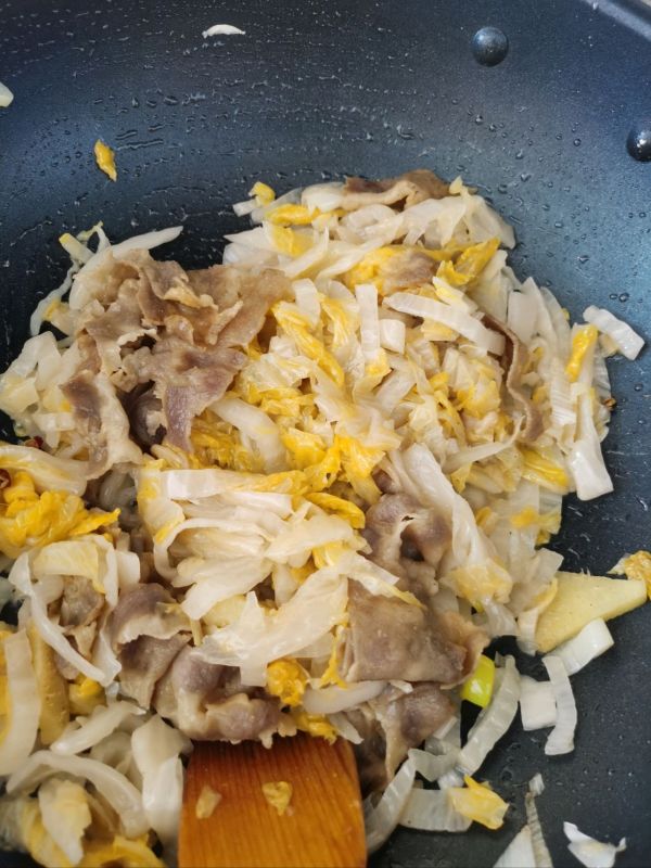 肥牛酸菜炖粉条