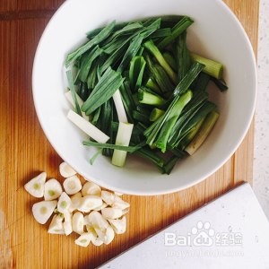 鸭血豆腐煲的美味做法