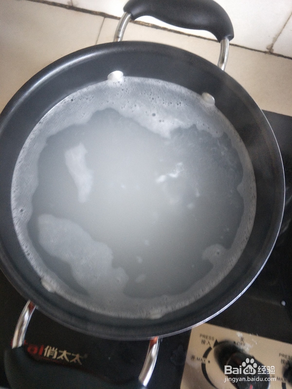 皮蛋瘦肉粥怎么做呢？