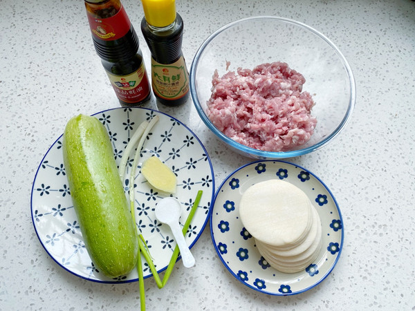 晶莹剔透冰花煎饺