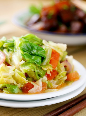 西红柿炒手撕包菜