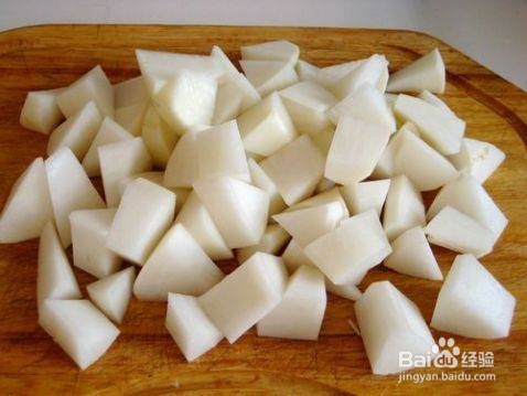 排骨烧萝卜的做法