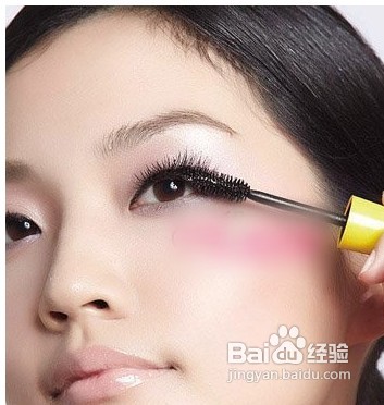 蕾丝彩妆打造步骤