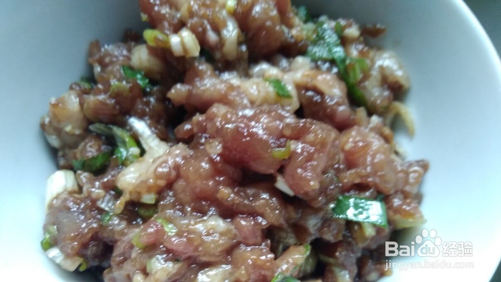 怎样包芹菜猪肉馅饺子好吃?