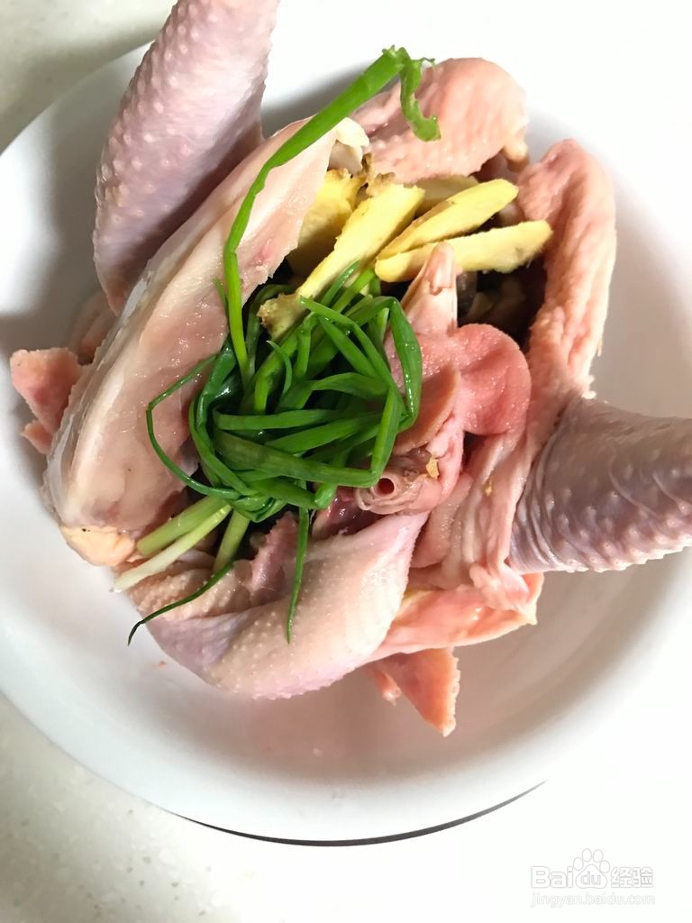 如何做出赣味清蒸鸡?