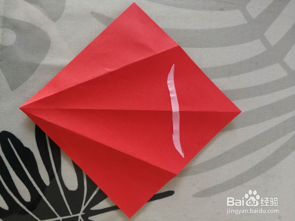 折纸——漂亮小鲤鱼的做法