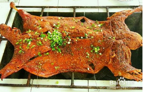 烤全兔的腌制做法