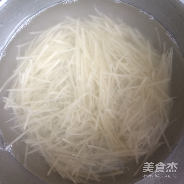 香辣土豆丝的做法