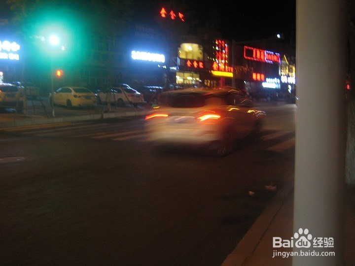 旅游的夜晚怎样拍夜景画面