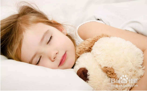 如何让孩子顺利过渡到实现分床睡