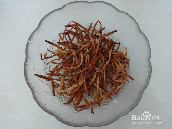 舌尖上的24节气处暑之【金针炖猪蹄】