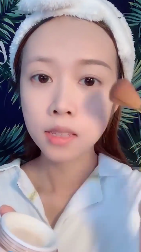 化妆师才知道的五个化妆小技巧有哪些？