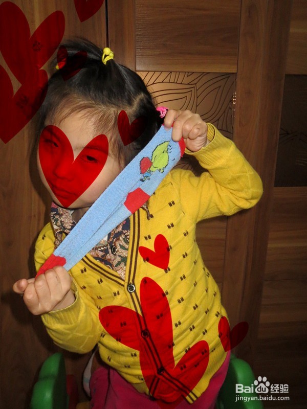 幼儿怎样教我趣味叠袜子