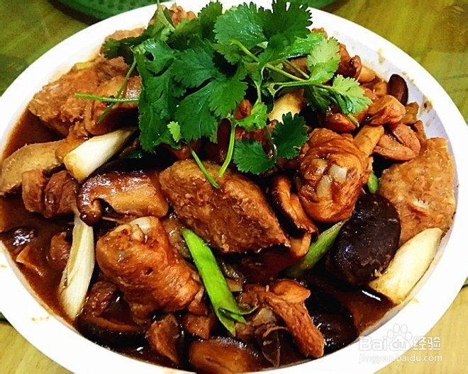 芋头烧鸡腿【下饭菜】