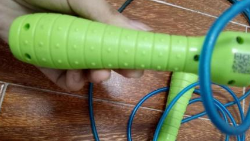 培林跳绳怎么装电池