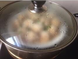 如何做珍珠丸子？