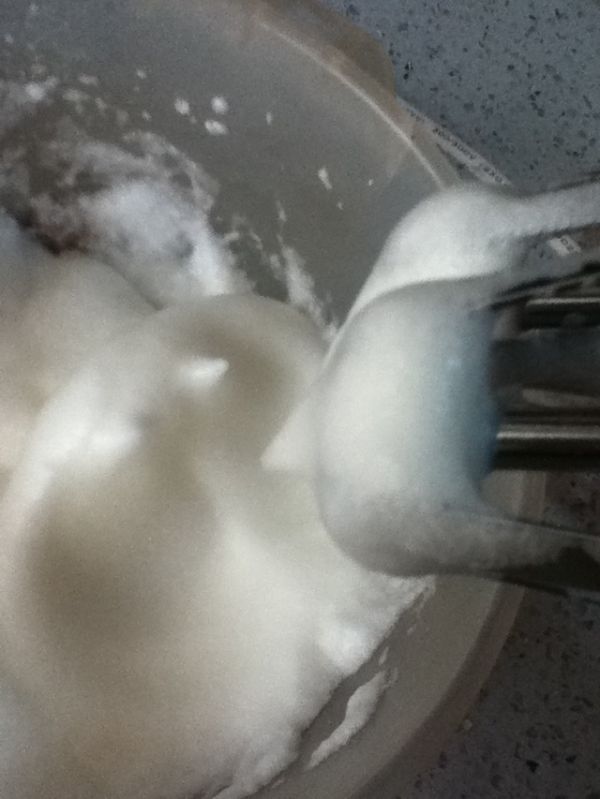 康乃馨彩绘蛋糕卷