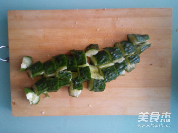 肘花拍黄瓜的做法
