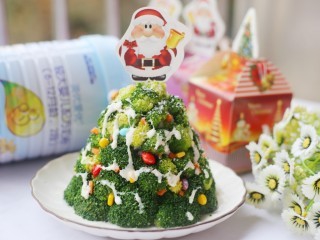 超好看的西兰花土豆泥圣诞树