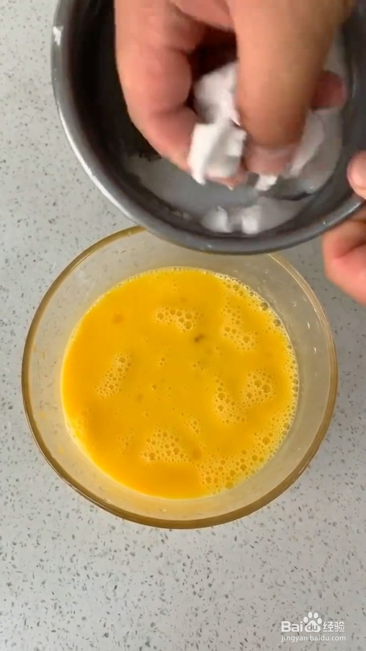 如何做拔丝鸡蛋