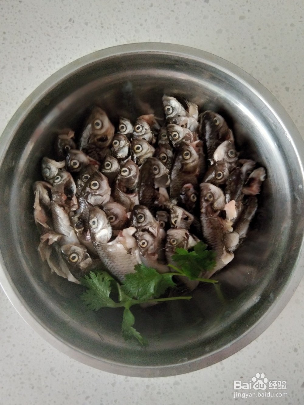 新鲜鲫鱼怎么做好吃法