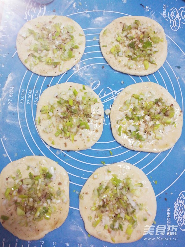 葱油饼的家常做法