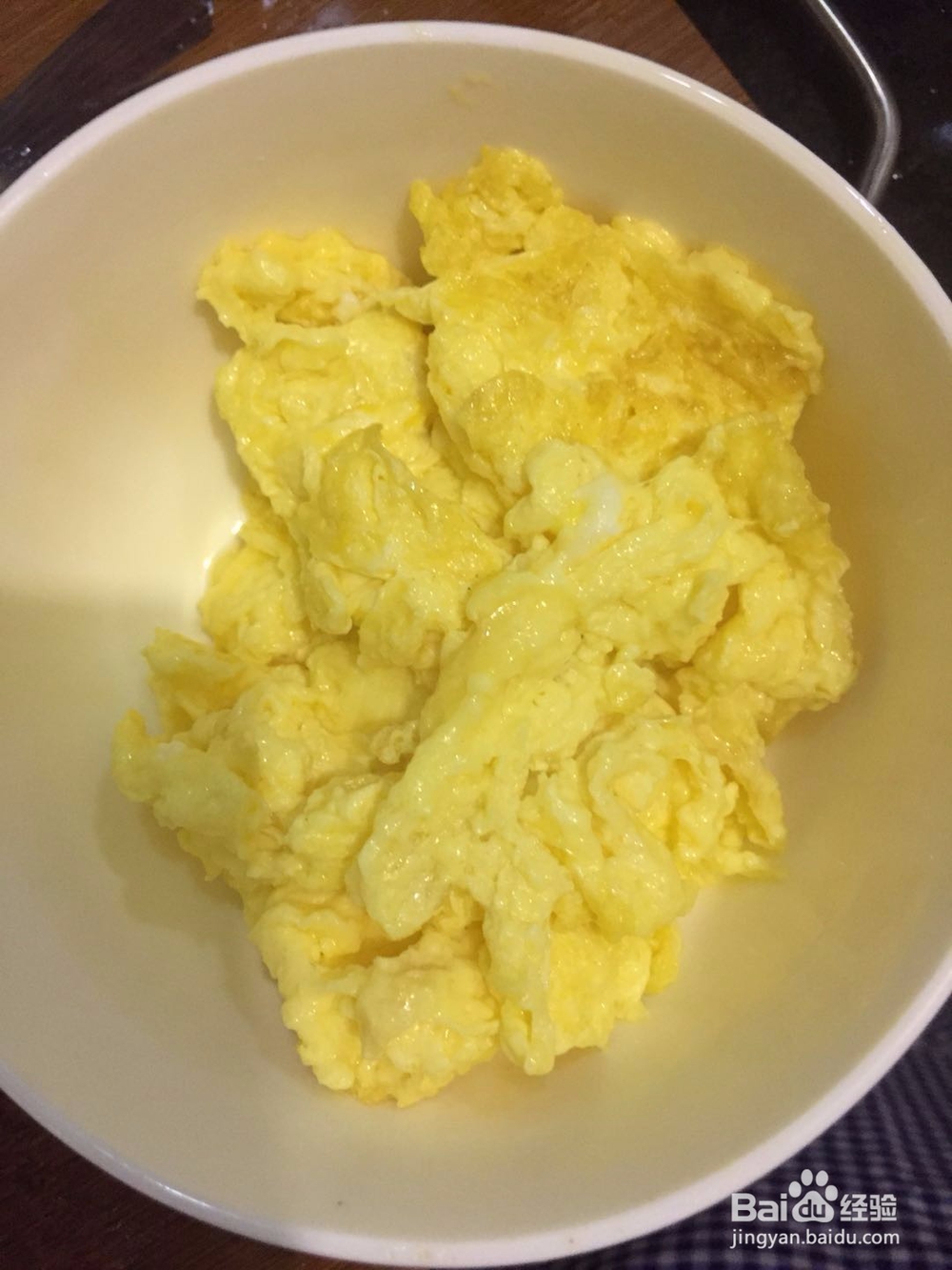 金针菇炒鸡蛋的做法