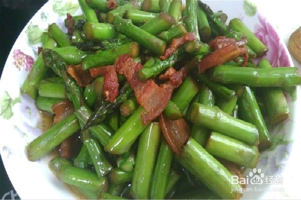 怎样做出翠绿好吃的芦笋炒肉