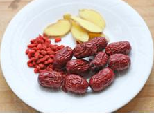 玉米排骨营养汤的做法