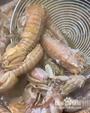 如何自制超美味椒盐皮皮虾