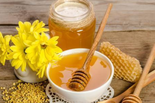 蜂蜜是什么颜色