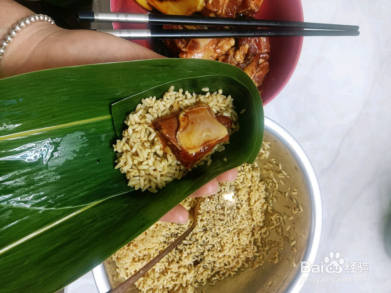 排骨肉粽的做法