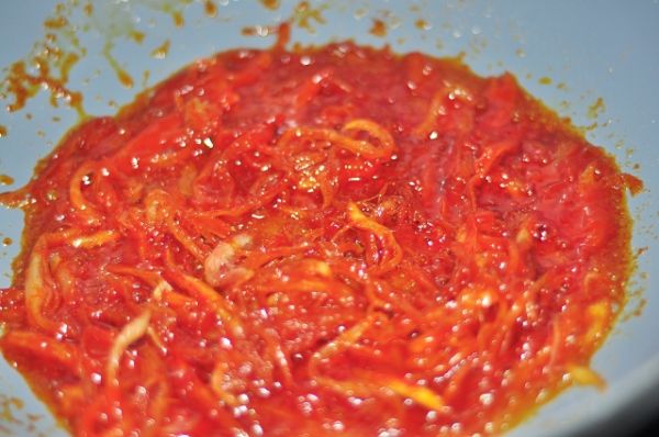 韩式辣炒鱿鱼丝