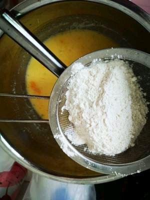 草莓芒果千层蛋糕