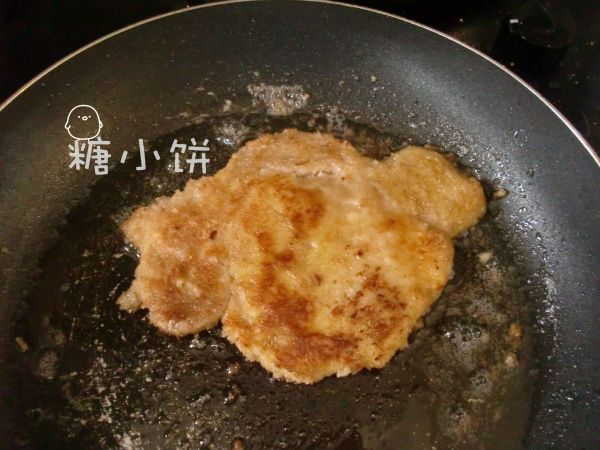 咖喱猪排蛋包饭