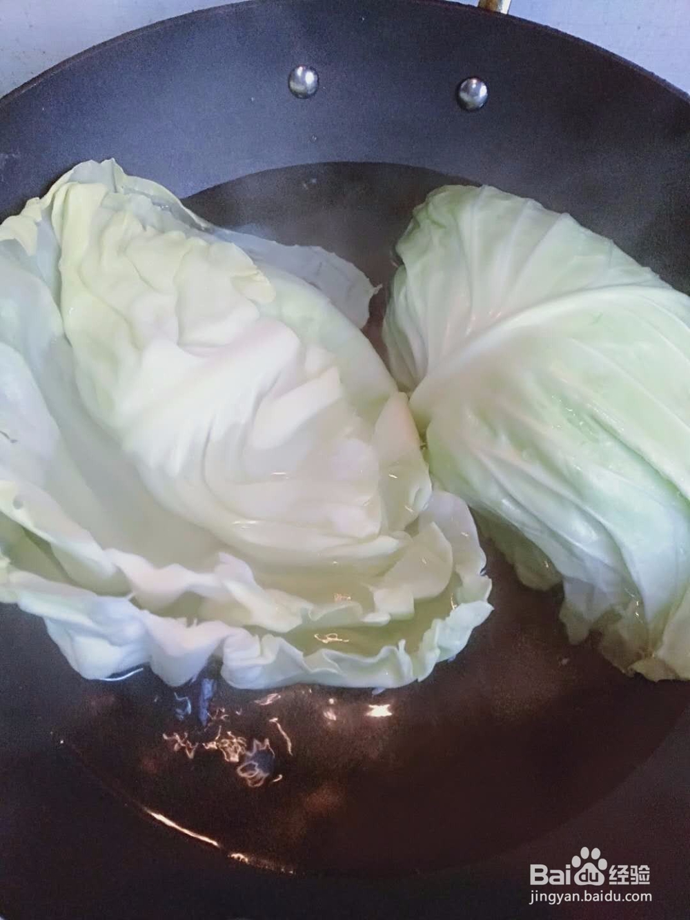 包菜五花肉卷的做法