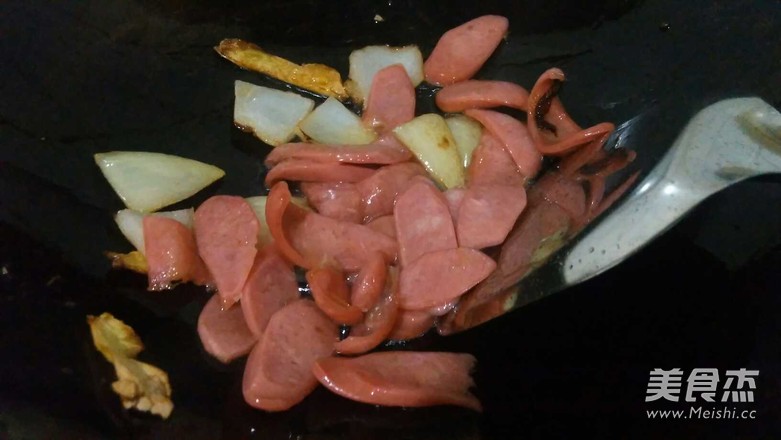 素鸡黄瓜炒香肠