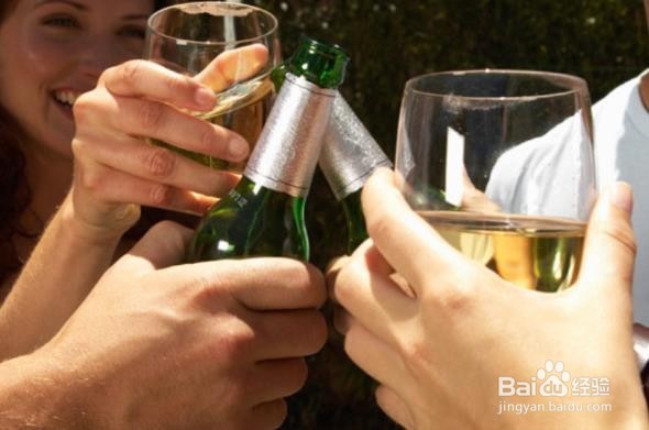 女性40以后饮酒对身体的影响