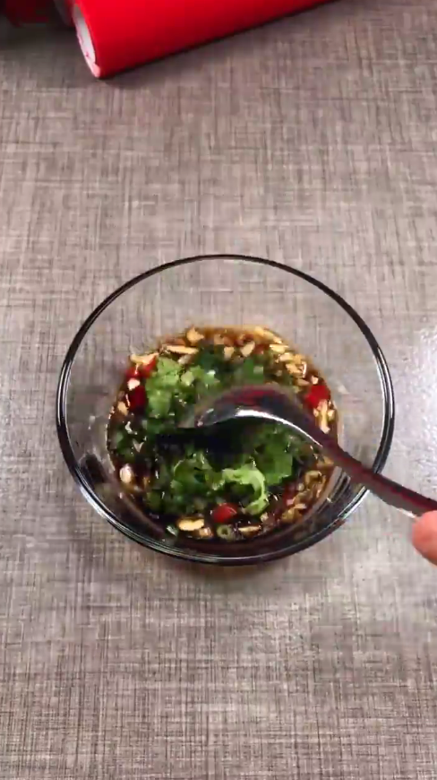 怎样做皮蛋拼盘