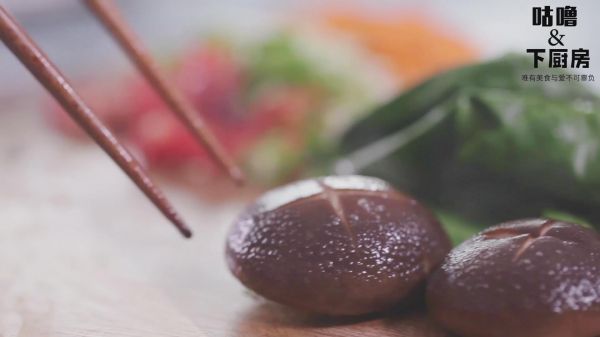 七彩时蔬辣汤面