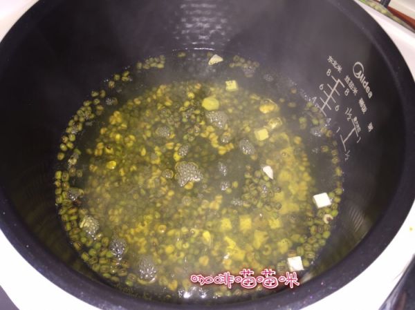 绿豆海带炖冰糖