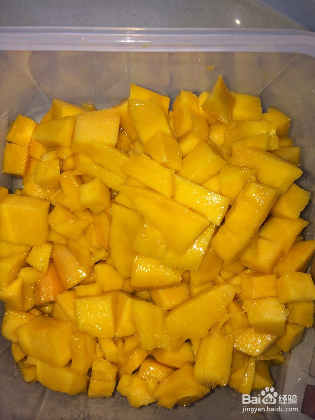 芒果千层蛋糕的做法