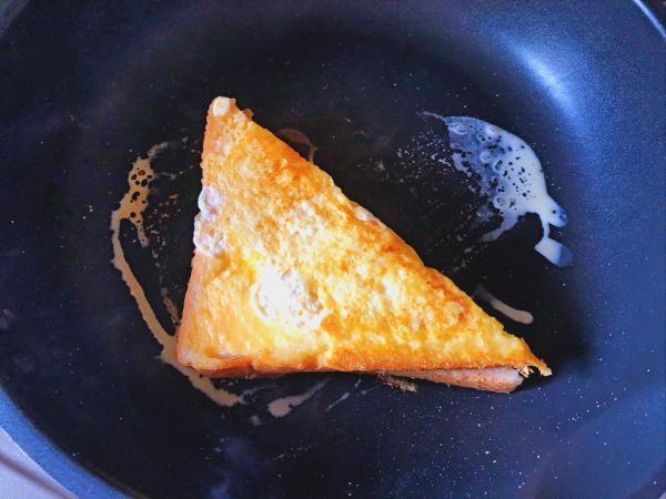 香蕉花生酱法式吐司