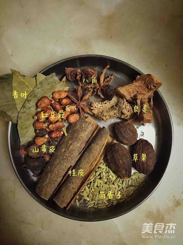 焖牛腩的家常做法