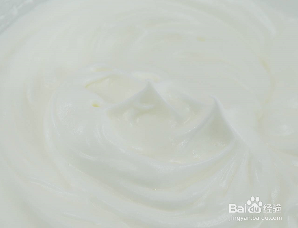 爱烘焙—草莓雪崩蛋糕做法